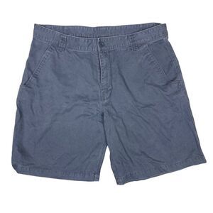 The North Face Shorts Size 38 Mens Gray